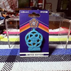 Disney WDW EPCOT 35 Countdown Living Seas LE3000 Hinged Pin NOS